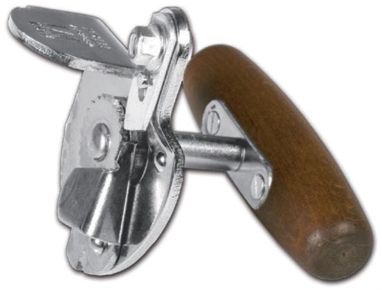 Sanelli Ambrogio &quot;titan&quot; professional can opener