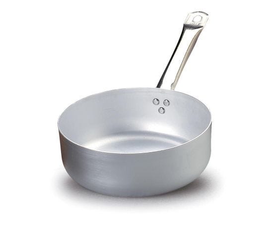 Casseruola bassa  in alluminio con un manico in acciaio inox, spessore 3 mm, diam. 24cm