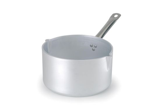 Aluminum saucepan for sugar with two spouts, thickness 5 mm, diam. 24cm