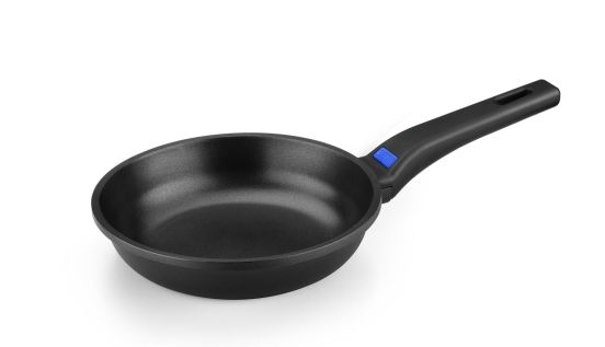 Non-stick die-cast aluminum frying pan for induction, Solid + line, diam. 26cm