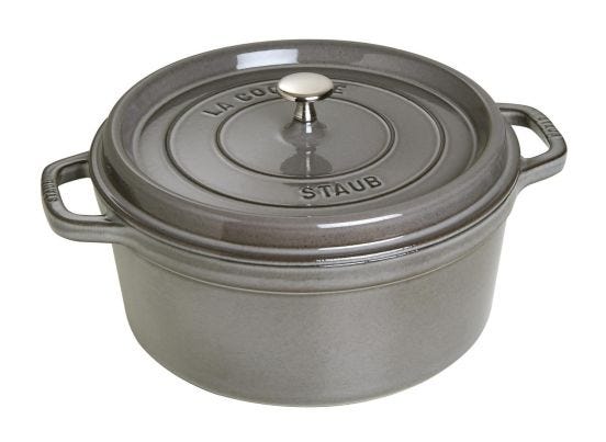 Casseruola tonda in ghisa per induzione colore grigio con maniglie e coperchio, diam. 26cm