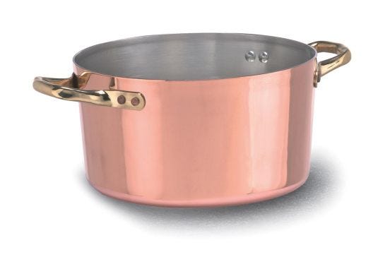 High casserole in hand-tinned smooth copper with two brass handles, diam. 32cm