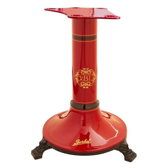 Pedestal for B2, Red Berkel - Gold Decorations