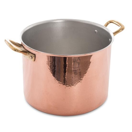 Tall casserole in hammered tinned copper with two brass handles, diam. 26cm