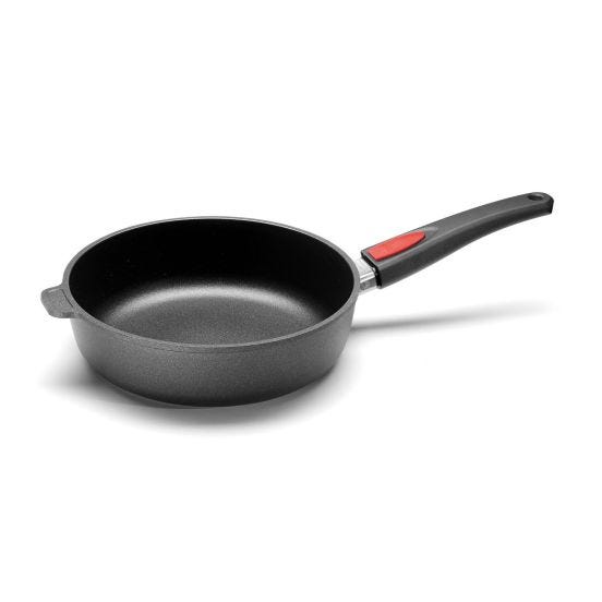 Padella alta in alluminio fuso antiaderente per induzione Titan Best Woll, diam. 24cm